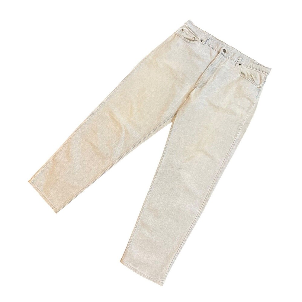 Vintage 90s Levi’s 550 Light Blue Wash Distressed Jeans Men’s 40x32